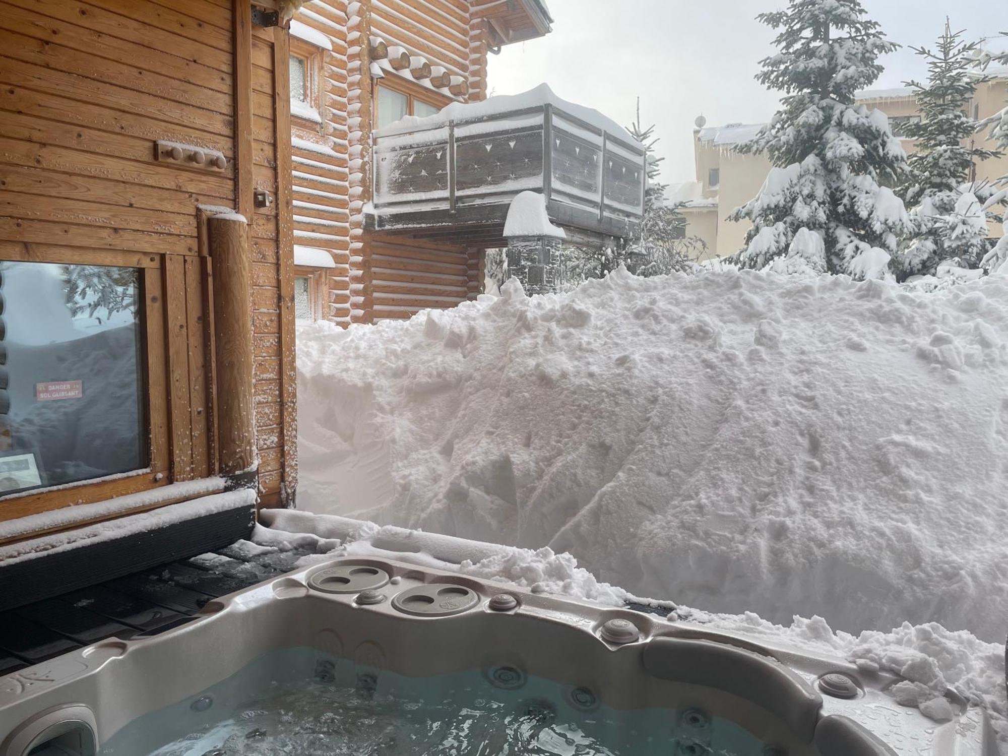 Chalet Ana & Spa Лез Англ Екстериор снимка