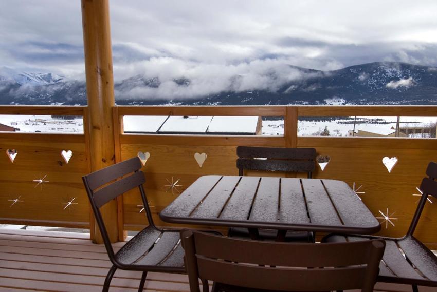 Chalet Ana & Spa Лез Англ Екстериор снимка
